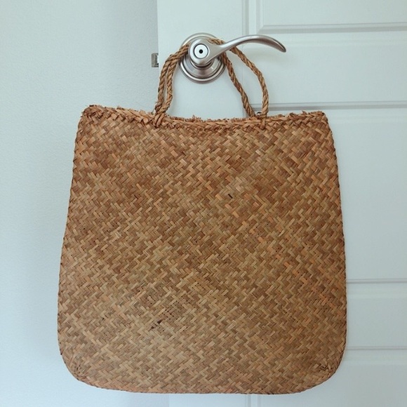 Flat Rattan bags. Set of 2 - Picture 2 of 14